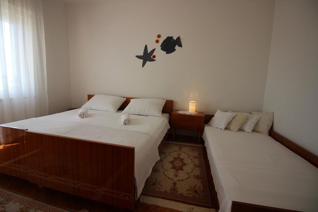 Apartment Vanda Novi Vinodolski Buitenkant foto