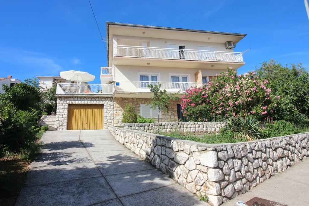Apartment Vanda Novi Vinodolski Buitenkant foto