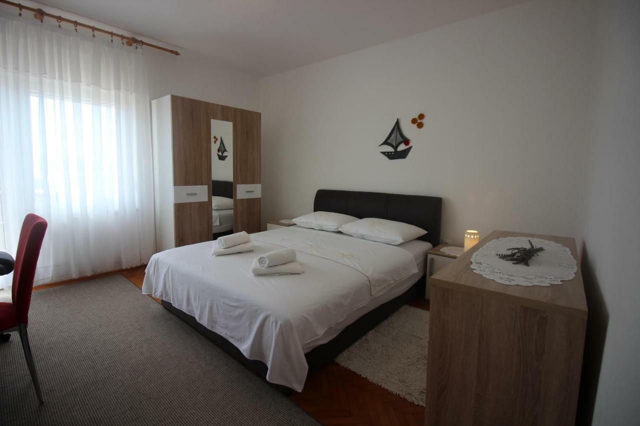 Apartment Vanda Novi Vinodolski Buitenkant foto